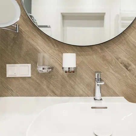 Luxury With An Amazing River View + Free Parking * Krakau