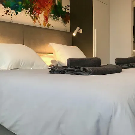 Apartamento Luxury With An Amazing River View + Free Parking *