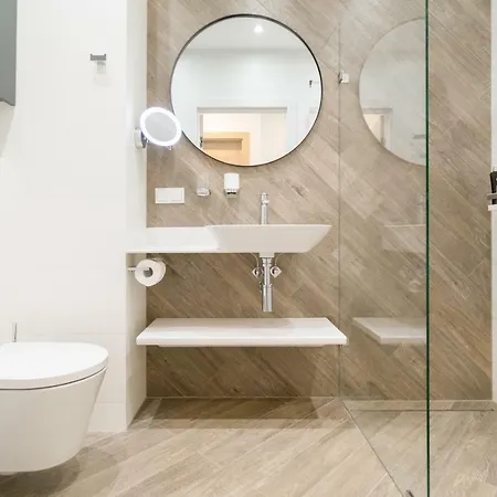 Luxury With An Amazing River View + Free Parking * Cracóvia